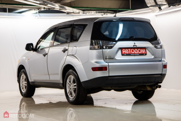 Mitsubishi Outlander XL, 2006 г.