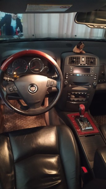 Cadillac SRX I, 5 мест, 2005 г.