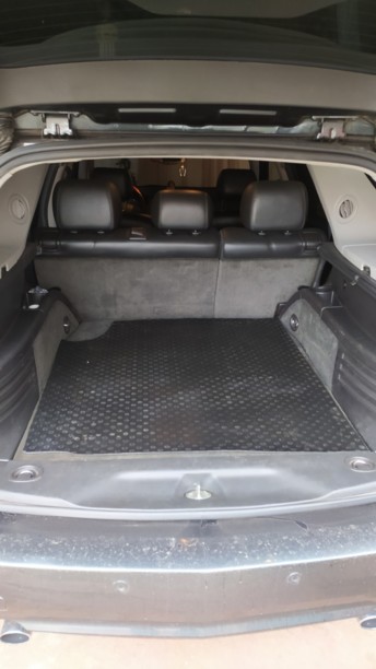 Cadillac SRX I, 5 мест, 2005 г.