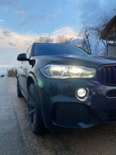 BMW X5 F15, 5 мест, 2017 г.