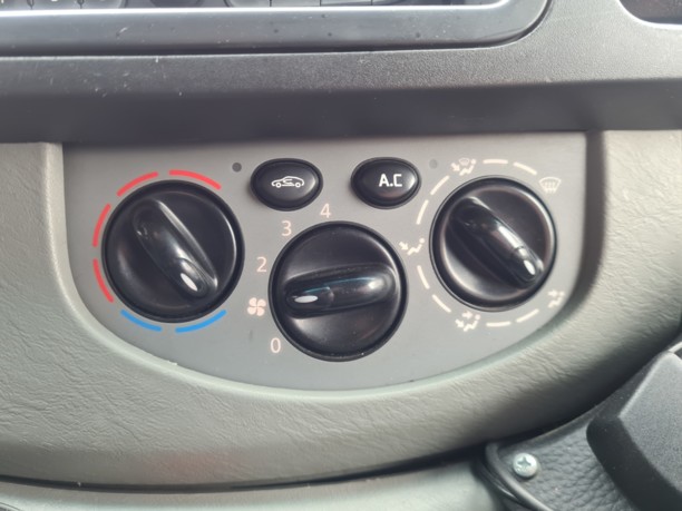 Renault Trafic II · Рестайлинг, 2012 г.