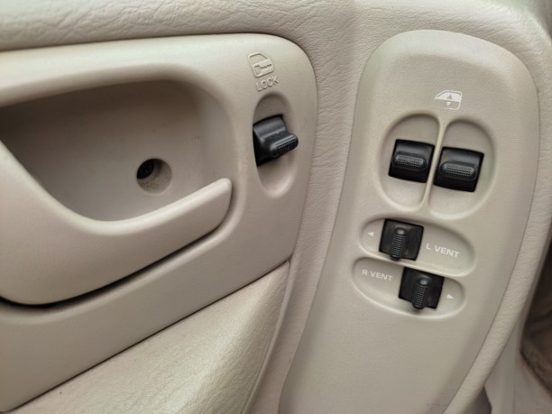 Chrysler Town and Country IV, 7 мест, 2005 г.