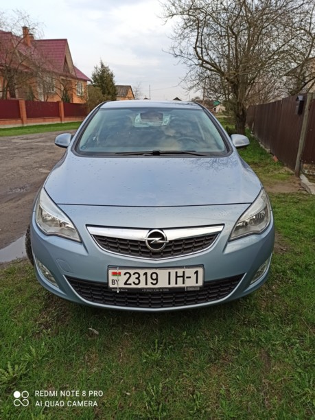 Opel Astra J, 2011 г.
