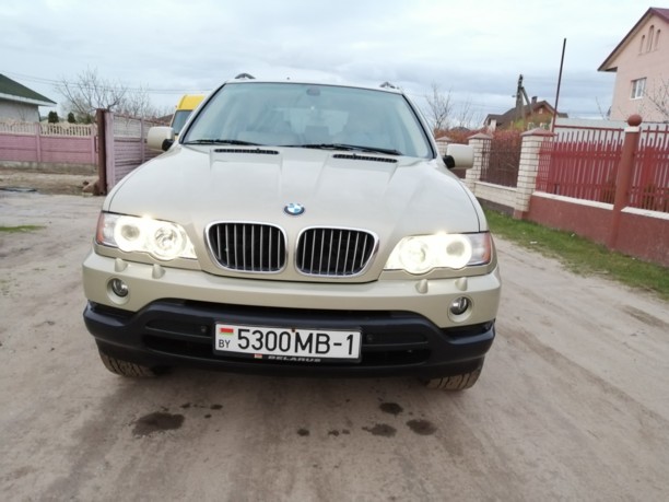 BMW X5 E53, 5 мест, 2001 г.