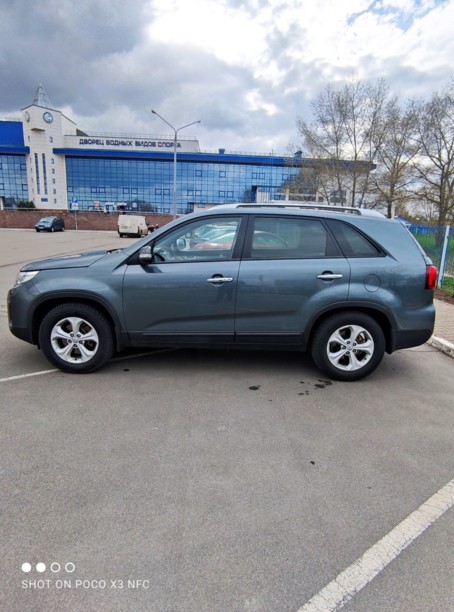 Kia Sorento II · Рестайлинг, 5 мест, 2014 г.