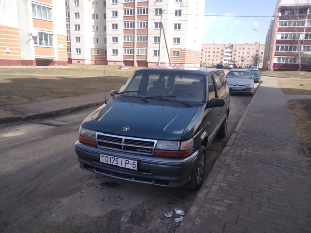 Chrysler Voyager II, 7 мест, 1993 г.
