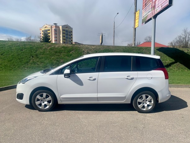 Peugeot 5008 I · Рестайлинг, 7 мест, 2015 г.