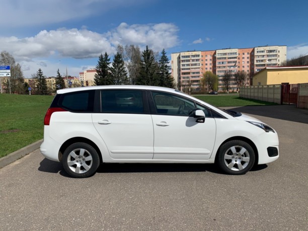 Peugeot 5008 I · Рестайлинг, 7 мест, 2015 г.