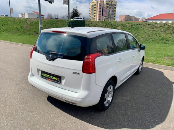 Peugeot 5008 I · Рестайлинг, 7 мест, 2015 г.