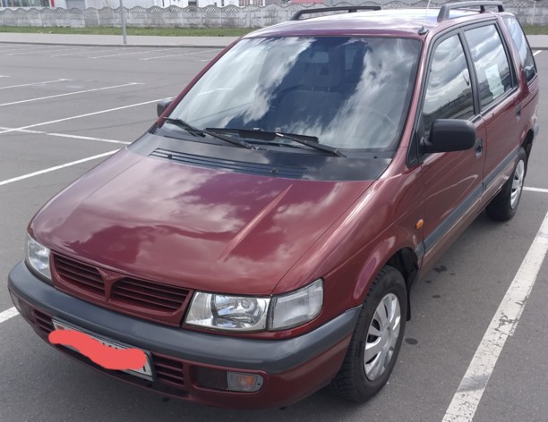 Mitsubishi Space Wagon Typ N30, N40, 7 мест, 1998 г.
