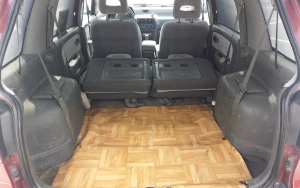 Mitsubishi Space Wagon Typ N30, N40, 7 мест, 1998 г.