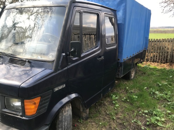 Mercedes Т1 207D - 410D, 1992 г.
