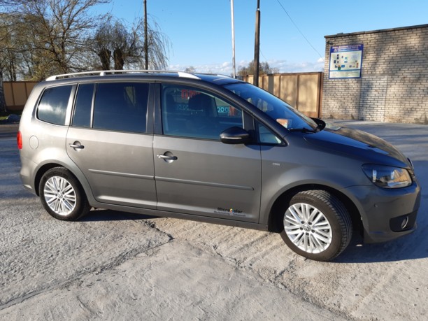 Volkswagen Touran II, 5 мест, 2014 г.