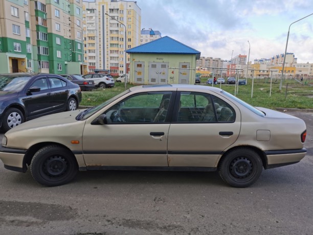 Nissan Primera P10, 1992 г.