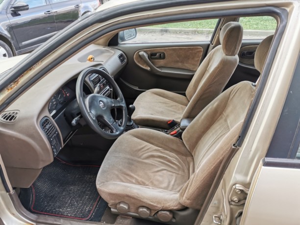 Nissan Primera P10, 1992 г.