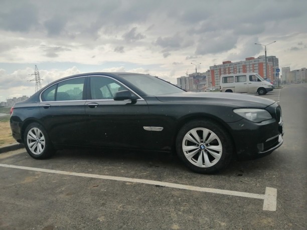 BMW 7 серия F01, F04, 2009 г.