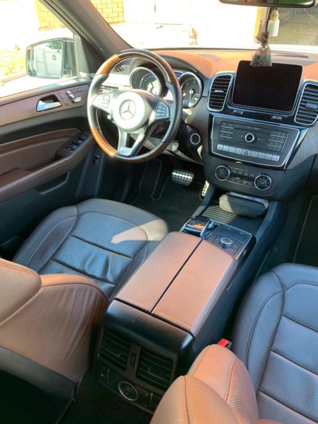 Mercedes-Benz M-Класс W166, 5 мест, 2012 г.