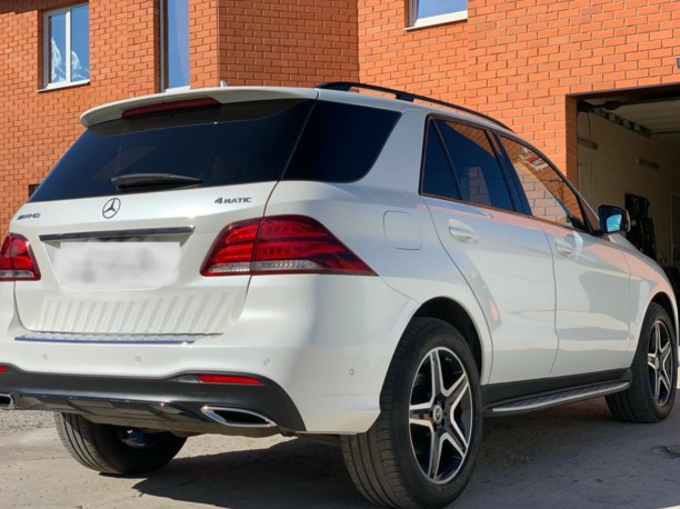Mercedes-Benz M-Класс W166, 5 мест, 2012 г.