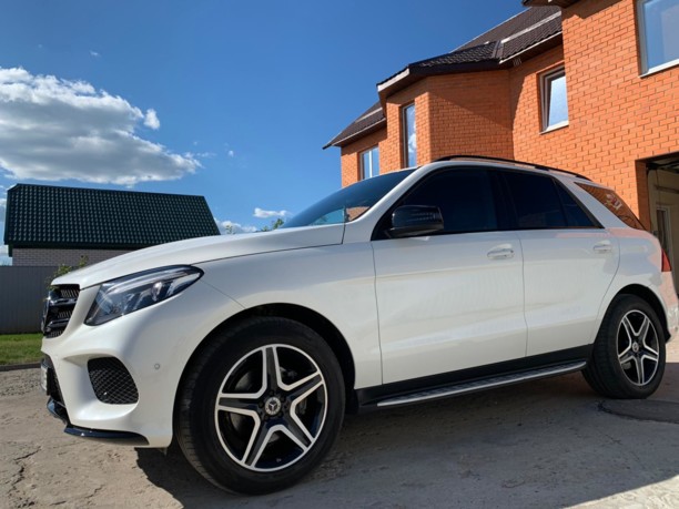 Mercedes-Benz M-Класс W166, 5 мест, 2012 г.