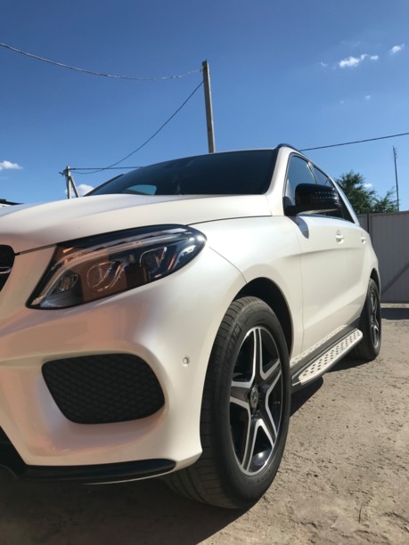 Mercedes-Benz M-Класс W166, 5 мест, 2012 г.