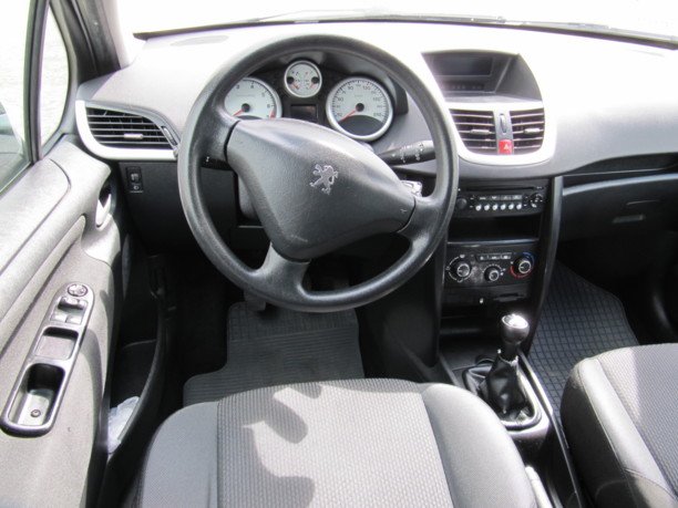 Peugeot 207 I · Рестайлинг, 2010 г.