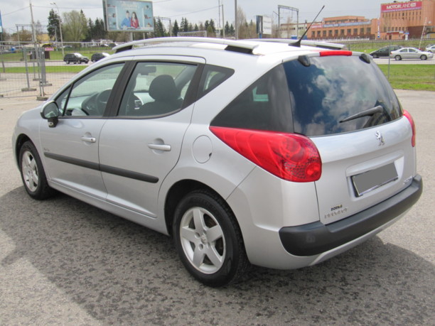 Peugeot 207 I · Рестайлинг, 2010 г.
