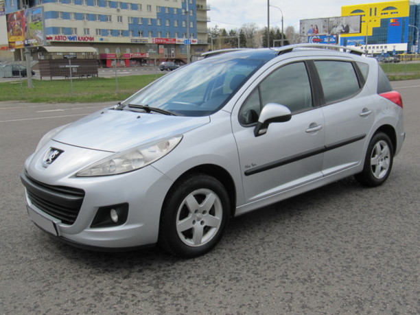 Peugeot 207 I · Рестайлинг, 2010 г.