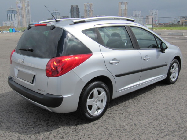 Peugeot 207 I · Рестайлинг, 2010 г.