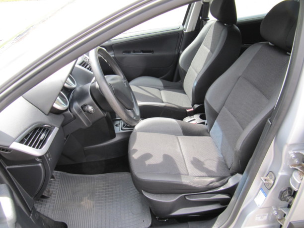 Peugeot 207 I · Рестайлинг, 2010 г.