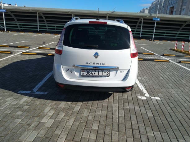 Renault Grand Scenic III · 2-й рестайлинг, 5 мест, 2014 г.