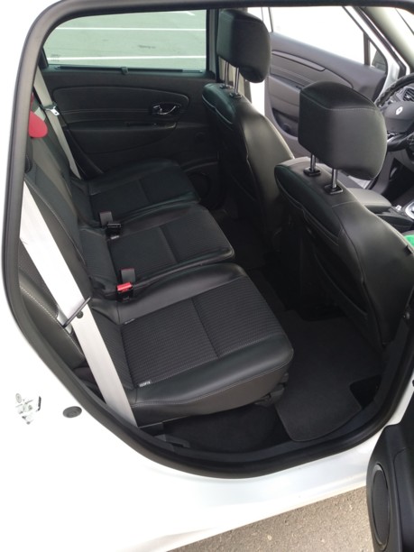 Renault Grand Scenic III · 2-й рестайлинг, 5 мест, 2014 г.