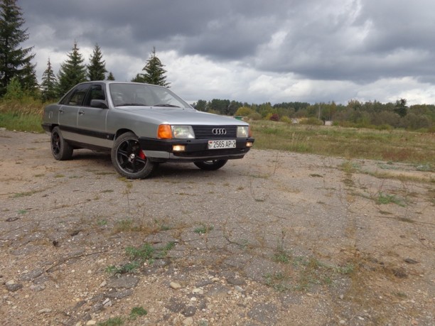 Audi 100 С3, 1985 г.