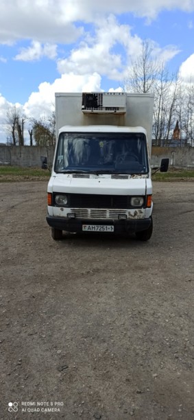 Mercedes Т1 207D - 410D 410D, 1992 г.