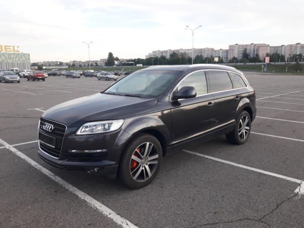 Audi Q7 4L, 7 мест, 2008 г.