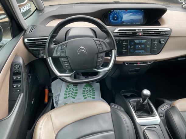 Citroen C4 Grand Picasso II, 7 мест, 2016 г.