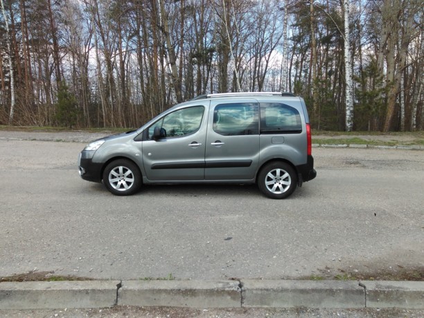 Peugeot Partner II, 2011 г.