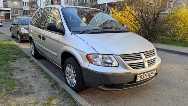 Dodge Caravan IV, 7 мест, 2005 г.