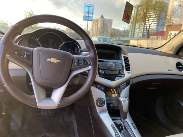 Chevrolet Cruze J300, 2011 г.