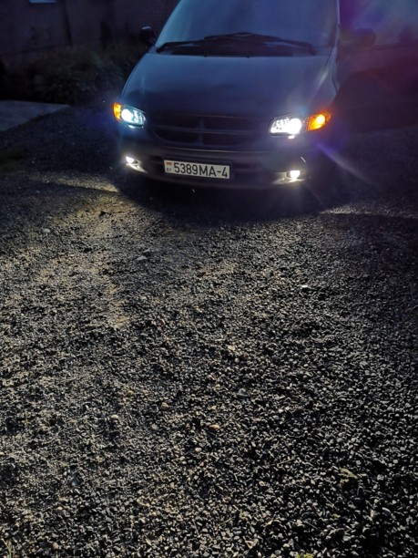 Dodge Caravan III, 7 мест, 1999 г.