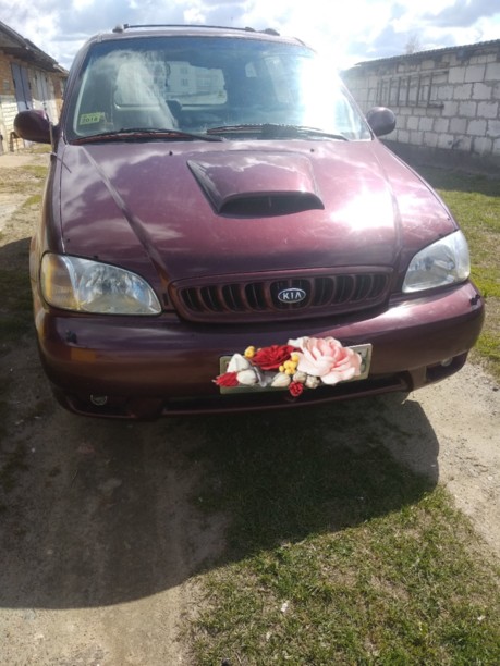 Kia Carnival I, 7 мест, 2001 г.