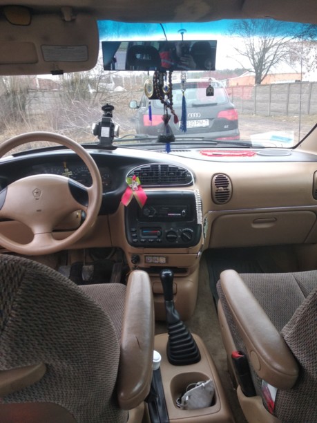 Chrysler Voyager III, 7 мест, 1997 г.