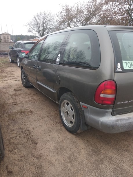 Chrysler Voyager III, 7 мест, 1997 г.