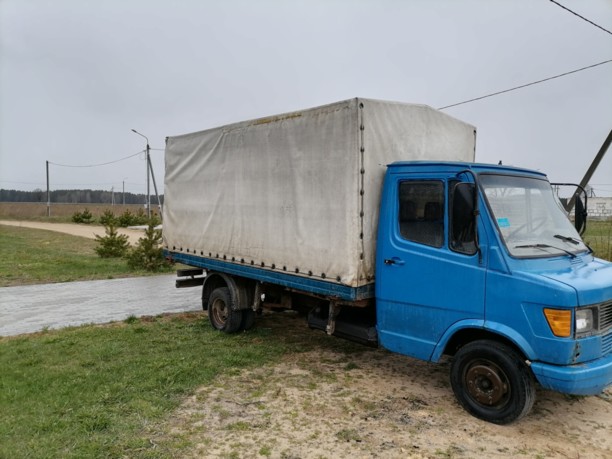 Mercedes Т1 207D - 410D Т1 409, 1987 г.