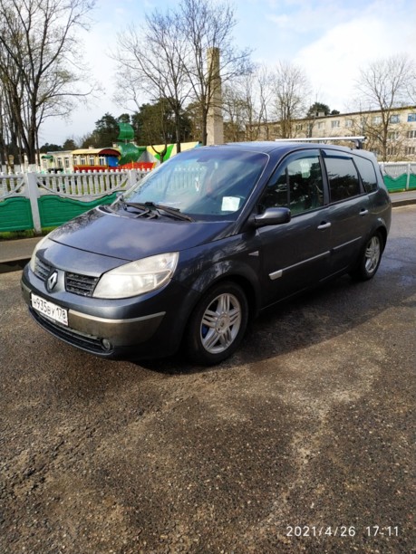 Renault Grand Scenic II, 7 мест, 2006 г.