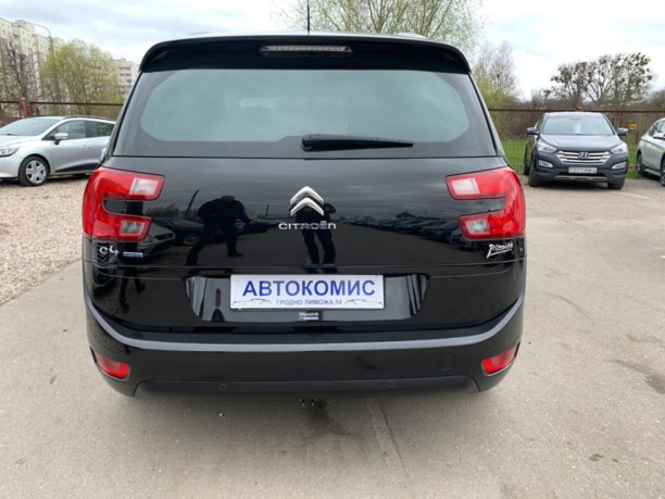 Citroen C4 Grand Picasso II, 7 мест, 2016 г.