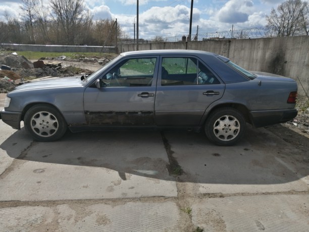 Mercedes-Benz E-Класс W124, S124, C124, A124, 1993 г.