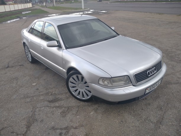 Audi A8 D2, 2000 г.
