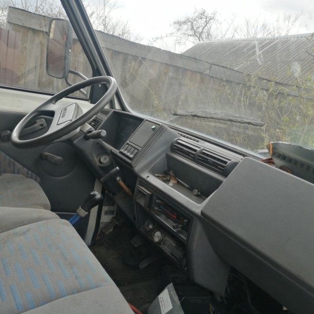 Nissan Trade, 1995 г.