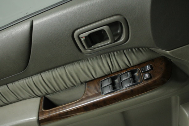 Nissan Patrol Y61, 7 мест, 2002 г.