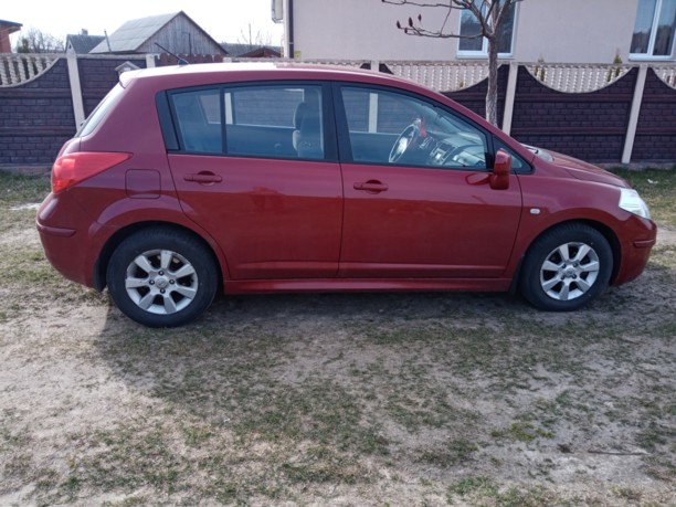 Nissan Tiida I (C11) · Рестайлинг, 2011 г.